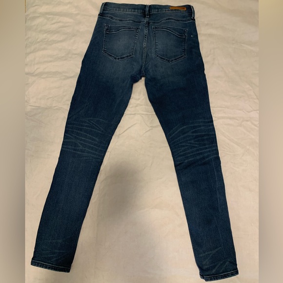 Express Jeans - Picture 2 of 7